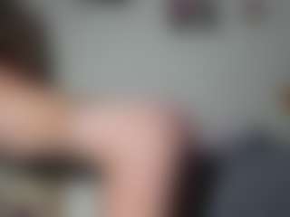 NenaCrenwelge's Live Sex Cam Show