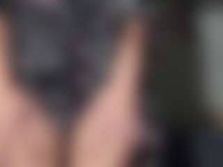 NenaCrenwelge's Live Sex Cam Show