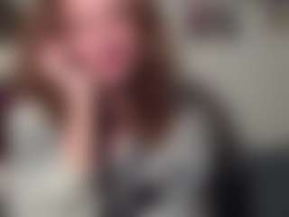 Live cam show with NenaCrenwelge - Small Tits on chickslive.net