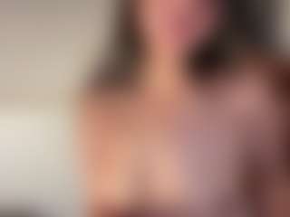 bellacutie69's Live Sex Cam Show