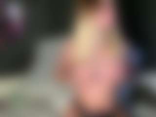 Live-camshow met Fluffy-Cloude - Blonde Hair Blowjob op Camsoda