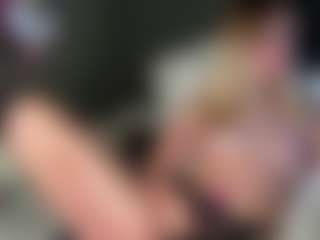 Fluffy-Cloude's Live Sex Cam Show
