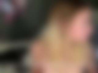 Fluffy-Cloude's Live Sex Cam Show