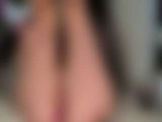 Fluffy-Cloude's Live Sex Cam Show