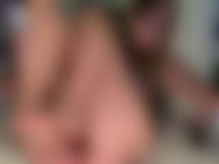 Fluffy-Cloude's Live Sex Cam Show
