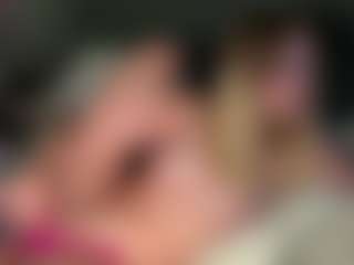 Fluffy-Cloude's Live Sex Cam Show