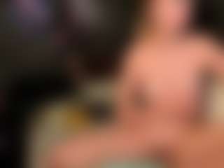 Fluffy-Cloude's Live Sex Cam Show