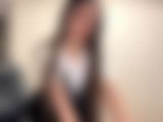 Live cam show with AlbertinaBendtsen - Brown Hair on SinfulBabes