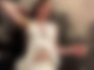 Live cam show with AlbertinaBendtsen - Orgasm on Camsoda