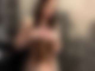 AlbertinaBendtsen's Live Sex Cam Show