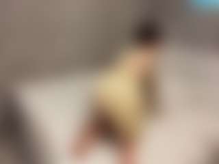 Live cam show with AlbertinaBendtsen - Fetish on TottyGirls