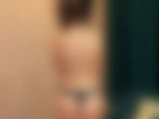 Live cam show with AlbertinaBendtsen - Blowjob on Camsoda