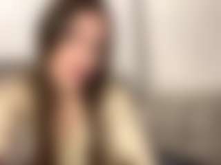 Live cam show with AlbertinaBendtsen - Nipple Play on StripNow
