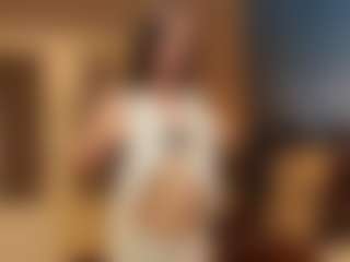 Live cam show with AlbertinaBendtsen - Squirt on Dare Cams