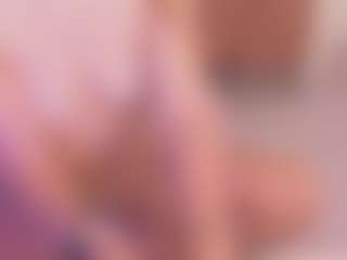 Live cam show with IceRosee - Blonde Hair on Camsoda