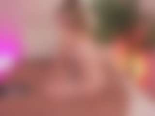 IceRosee's Live Sex Cam Show
