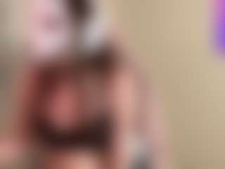 Live cam show with liliqilli - Strip Brown Hair on makecum.org