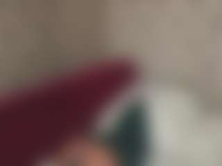 Live cam show with ValeriaWrinn - Green Eyes on chickslive.net