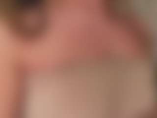 Live cam show with ValeriaWrinn - Fingers on Stripli.com