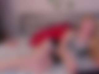 Live cam show with Alicia-Hars - Blonde Hair Petite on thefappeningchat.com