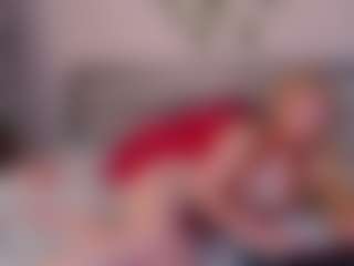 Live cam show with Alicia-Hars - Ass Clapping on SxyPornLive