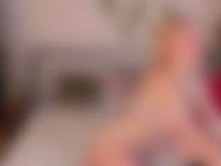 Live cam show with Alicia-Hars - New Petite on thefappeningchat.com