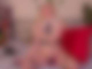 Live cam show with Alicia-Hars - Green Eyes on live.xheat.ai