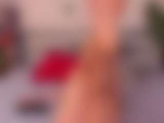 Live cam show with Alicia-Hars - Blonde Hair Fetish on live.xheat.ai