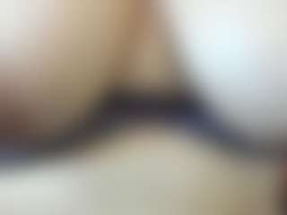 Live cam show with Bella-Dunne - Squirt Blonde Hair on ObeyMaria