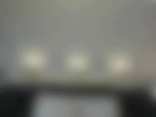 Bella-Dunne MILF webcam performer live streaming