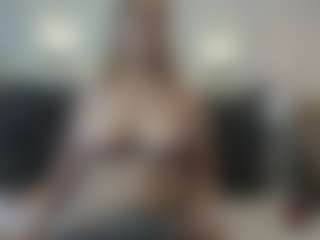 Bella-Dunne's Live Sex Cam Show