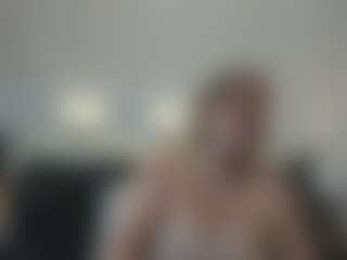 Live cam show with Bella-Dunne - Big Tits Small Tits on ObeyMaria