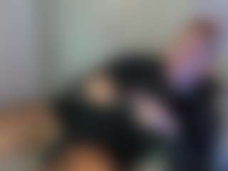 Chirshot21's Live Sex Cam Show