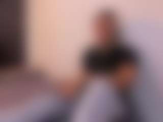 Live cam show with Chirshot21 - Hidden Gay Sex on https://playwithruby.com