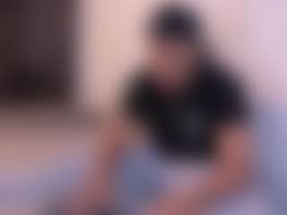Chirshot21's Live Sex Cam Show