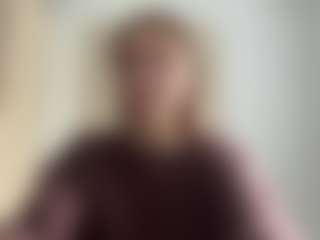 Live cam show with DaysiMazuc - Shaved Pussy Brown Hair on CSO-WL