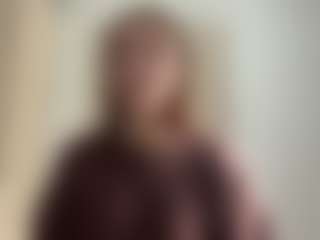 Live cam show with DaysiMazuc - Fingering on CSO-WL