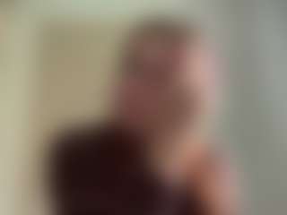 Live cam show with DaysiMazuc - Small Tits Brown Hair on Fling VIP Chat