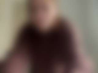 Live cam show with DaysiMazuc - Huge on Gym Cam Girls