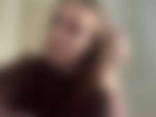 Live cam show with DaysiMazuc - Brown Hair Toys on Camsoda