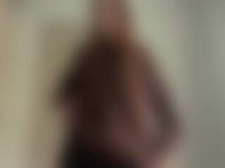 DaysiMazuc's Live Sex Cam Show