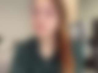 Live cam show with DaysiMazuc - Eating Pussy on Gym Cam Girls