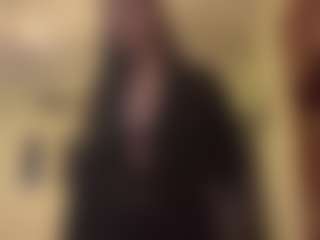 Live cam show with ElmerStrem - Green Eyes on Camsoda