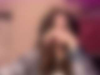 Live cam show with EricBursley - Curvy Teen (18+) on Taboo Cams XXX