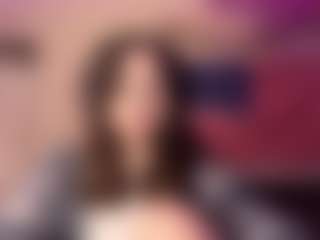 Live cam show with EricBursley - College on AdultVida.com