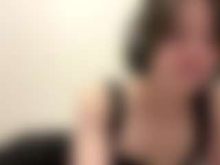 LinneaKjos's Live Sex Cam Show