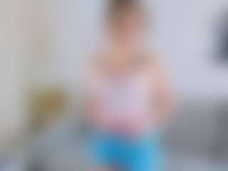 Live cam show with LoreanCantakis - Nipple Piercings on madthumbs