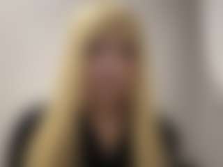 Live cam show with Aimi - Natural on CamwithHer