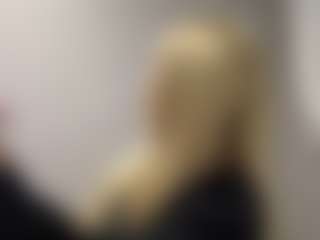 Aimi's Live Sex Cam Show