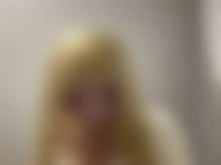 Live cam show with Aimi - Squirt on Taboo Cams XXX